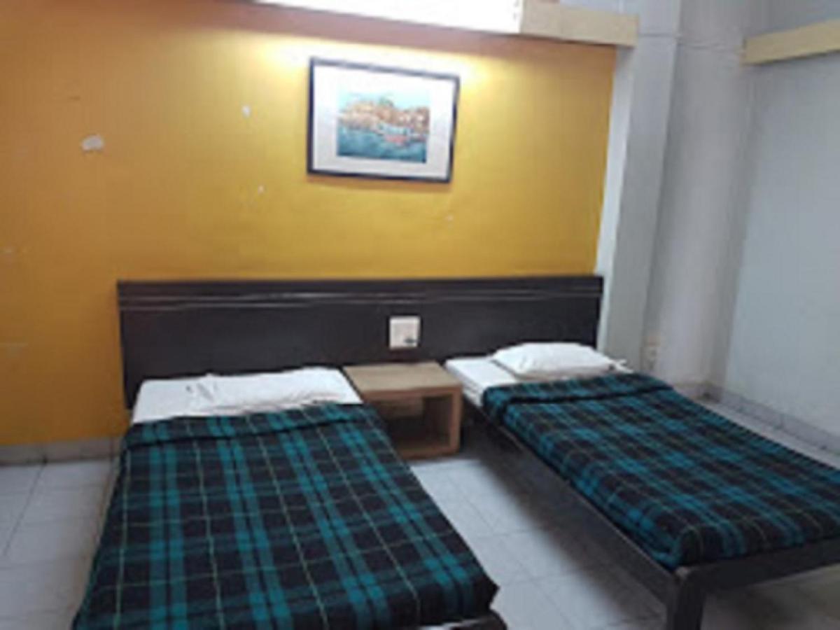 Hotel Abhishek ,Nashik Esterno foto